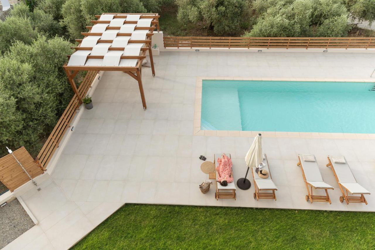 Oliva Verde Residences Galatas  ภายนอก รูปภาพ