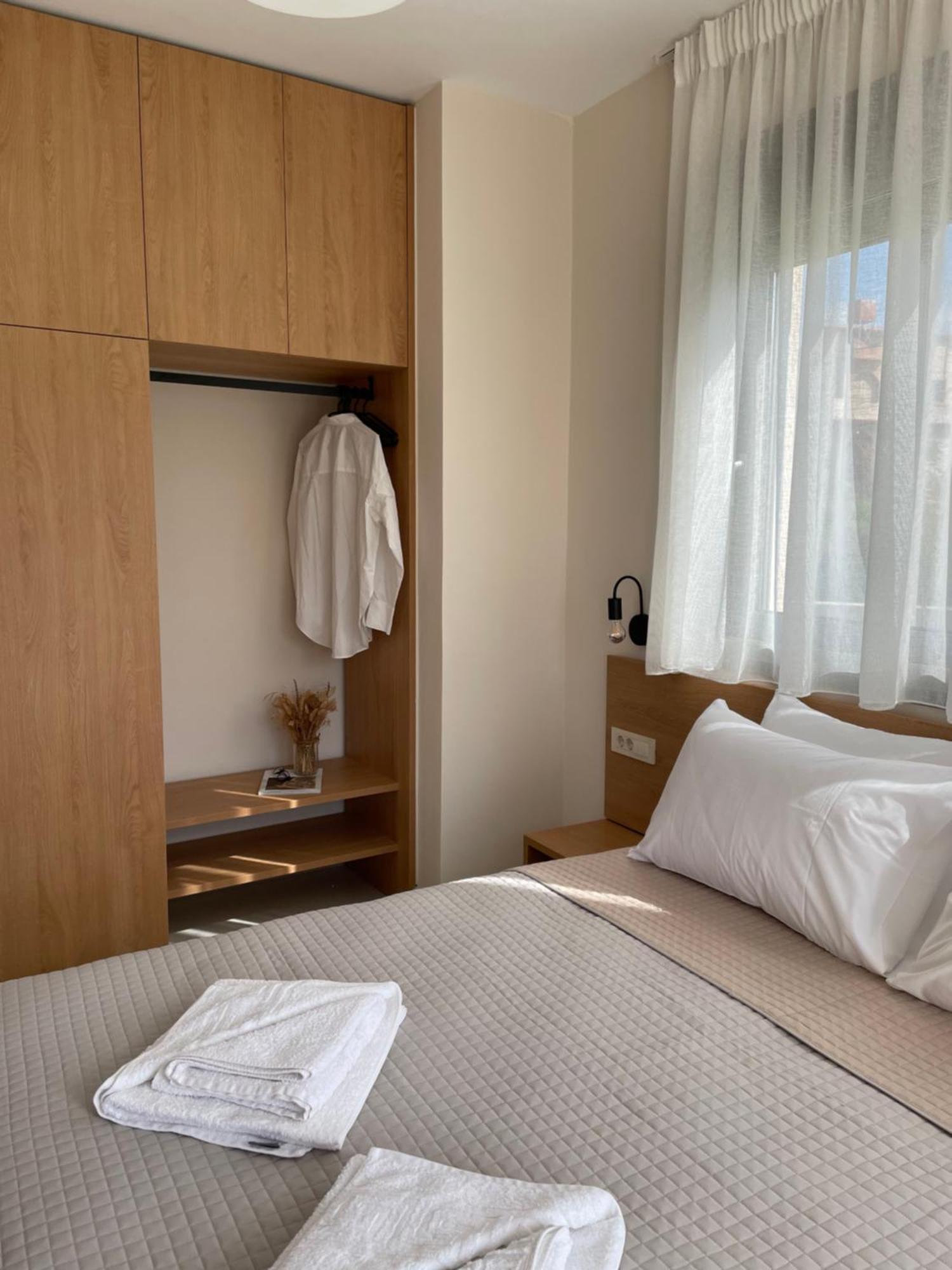 Oliva Verde Residences Galatas  ภายนอก รูปภาพ