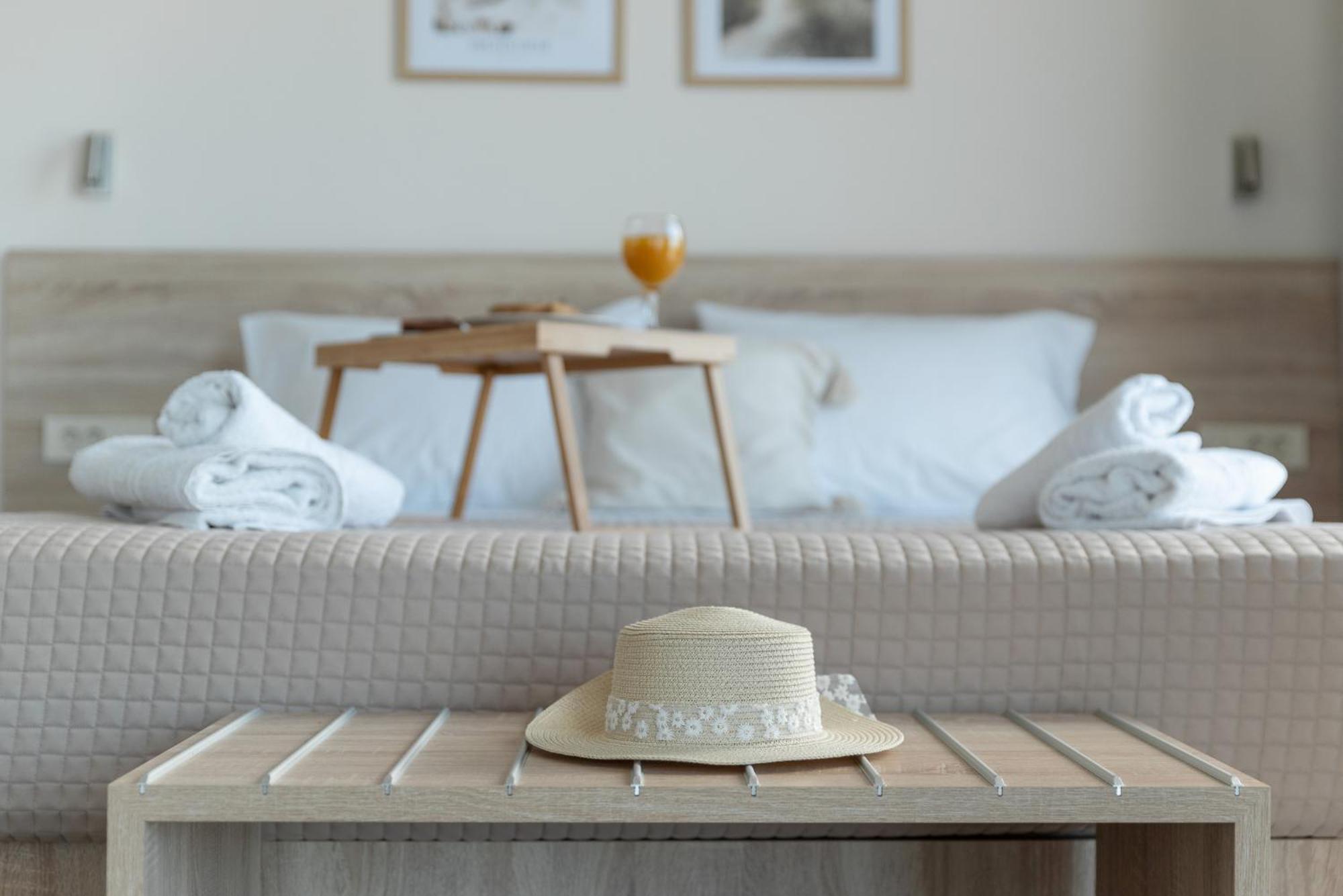 Oliva Verde Residences Galatas  ภายนอก รูปภาพ